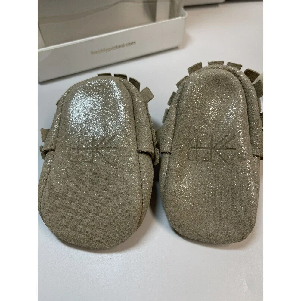Freshly Picked Moccasin In Wink Sz 2 New
